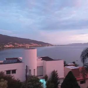 Quarto em Acomodações Particulares Residencial Rodrigues Florianópolis