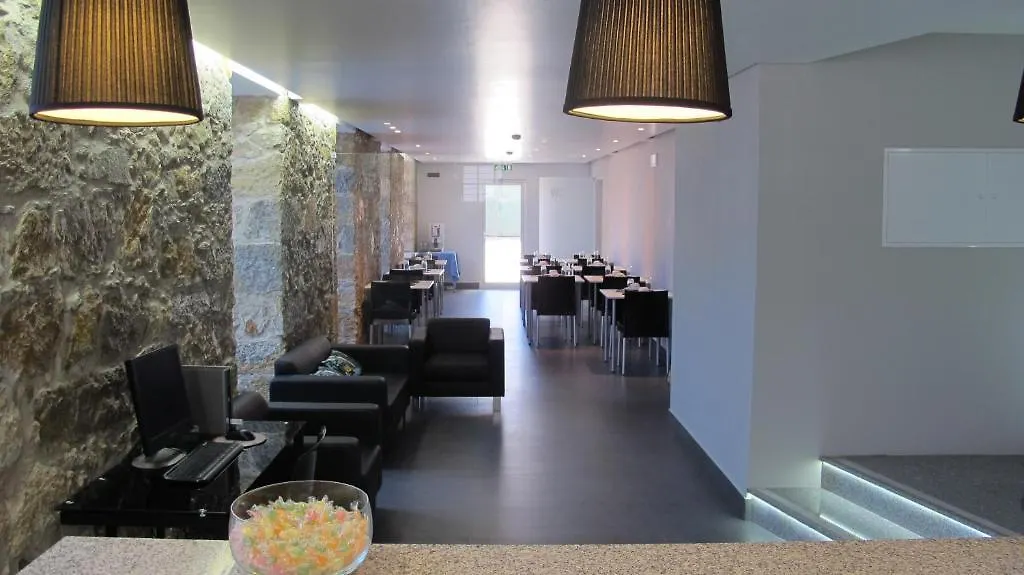 V Dinastia Hotel Lisbon 2*,